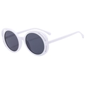 Lunettes de soleil papillon en plastique blanc avec des verres ronds foncés - Blanc Solide