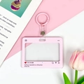 Roze acryl kaarthouder in Instagram-stijl met uittrekbaar koord en hartpictogrammen - Roze / Leren riem ring