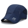 Donkerblauwe ademende baseballpet met laserventilatie en sneldrogend materiaal - Marineblauw