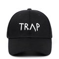 Casquette de baseball en coton noir classique avec broderie TRAP blanche et visière courbée - Réglable / Noir