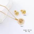Dettaglio set gioielli Albero della Vita con dimensioni: orecchini 13mm e collana 18mm - Tondo Albero della Vita (Oro)