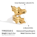 Macro shot detailing dimensions and stainless steel material of golden seaweed leaf ring - Gold Leaf Style (YYR025318-G)