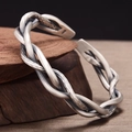 Vintage geflochtenes Hip-Hop Manschettenarmband im antiken silbernen Drehdesign - Retro Gedreht