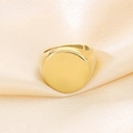 Chevalière en acier inoxydable plaqué or 18 carats avec design rond plat et poli - US 7 / Style Rond (KR47940-K) / Or