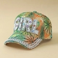 Casquette de baseball florale avec lettrage GIRL en perles et strass vue de profil - Vert