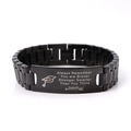 Dettaglio del bracciale in acciaio nero con incisione motivazionale per il diploma - Stile 1-Always Remember