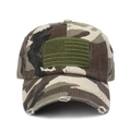 Verwitterte Camouflage-Baseballkappe mit bestickter US-Flagge für Outdoor-Aktivitäten - Verstellbar / Camouflage