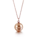 Collier minimaliste en titane or rose avec un grand pendentif en perle champagne sur chaîne O - Chaîne Or Rose Perle Marron (KN88986-K)