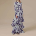 Bohemian maxi-jurk met bloemenprint, lange mouwen en een onregelmatige ruches-zoom - S / Blauw
