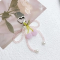 Portachiavi ciliegia con perline rosa, chiusura a cuore e ciondolo a perla bianca - Fibbia a Cuore Rosa