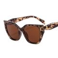 Occhiali da sole moderni cat-eye con montatura leopardata e lenti marroni - Montatura Tartarugata Lenti Tè