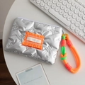 Silberne gesteppte PU-Kosmetiktasche mit orangefarbener Rüsche und Neon-Seilgriff - Schleife Orange