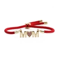 Bracciale rosso regolabile con scritta MOM dorata e gemma a cuore rosso rubino - Cuore d'oro Corda Rossa MOM