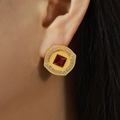 Vintage vergulde geometrische oorbellen met rode vierkante edelsteen en zirkoon - Goud Ingelegde Rode Zirconia (F1389)