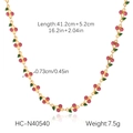 Collana dorata con ciliegia glitter rosa con specifiche tecniche su lunghezza e peso - Collana con Pendente a Ciliegia Glitterata Rosa(HC-N40540)