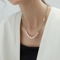 Chic green stone and freshwater pearl necklace worn on model for a trendy vintage look - Turquoise White Pearl Gold Bead Necklace (W-e-023)
