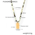 Collier fait main en perles d'olivine avec pendentif carré Love en acier titane doré - Collier Doré (P1642)