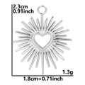Detalle del colgante de corazón de acero inoxidable, dimensiones 2,3x1,8 cm y peso 1,3g - Color Acero