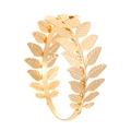 Elegante brazalete de hoja dorada con texturas de follaje detalladas sobre fondo blanco - Dorado (G-276)