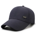 Dunkelblaue schnelltrocknende Sportkappe mit lasergeschnittenen Belüftungslöchern - Verstellbar / Marineblau
