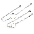 Détail de supports de bracelet en acier inoxydable avec breloques étoiles sur fond blanc - Style 7 / 16mm