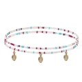 Détail de perles colorées et pendentifs coquillages dorés sur une chaîne de taille bohème - #17 Style Coquillage Doré