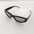 Occhiali da sole Y2K retrò per bambini con montatura rettangolare nera e lenti grigio scuro - Montatura Nera Specchio Argento