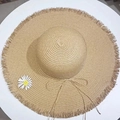 Light brown wide brim straw hat with fringe edge and small white daisy embroidery - M (56-58cm) / Khaki (Daisy Embroidery)