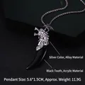 Pendentif dent de loup pour homme avec tête de loup en alliage et corne en acrylique noir - Dent de Loup n°6 (Tête Argentée + Dent Noire) + Chaîne en Acier 70cm