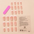 Faux ongles French manucure blancs avec strass et onglets adhésifs sur fond beige - Style Dégradé Français Rose Nude avec Bord Blanc et Strass (XB-27-23)