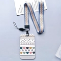 Cordino blu con motivo geometrico e porta tesserino stampato con cuori e clip in metallo - Cuore colorato con cordino
