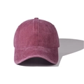 Vue détaillée de la casquette bordeaux en coton lavé avec finition vintage et coutures nettes - Bordeaux