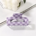 Pince à cheveux rectangulaire à damier violet avec design creux et fini brillant - Petit (7.5cm) / Violet