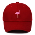 Casquette de baseball en coton rouge foncé avec broderie flamant rose et œillets - Bordeaux