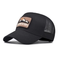 Cappellino trucker nero con ricamo montagna e rete traspirante per uomo e donna - Regolabile / Nero Solido (Montagna Nera)