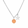 Detail der Silberkette mit orangefarbener Steinperle und Sternanhänger auf weißem Grund - 10mm / Stahl Gelber Chalzedon