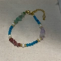 Barockperlenarmband mit bunten unregelmäßigen Rosensteinperlen und Goldverschluss - Buntes Unregelmäßiges Jade Armband