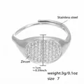 Silberner Edelstahlring mit Pavé-Zirkonia Herz und ovalem geometrischem Design - Größe 7 (Verstellbar) / Stahl Oval (A789)