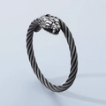 Bracelet jonc en acier titane argenté avec câble torsadé et motif tête de serpent - Tête de Serpent (Style A) / Canon de fusil
