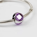 Bracciale a catena serpente d'argento con una perla rotonda di cristallo viola - Viola Chiaro/09