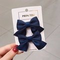 Lot de deux barrettes à nœuds en ruban gros-grain bleu marine sur carte Princess - Bleu marine (1 Paire)
