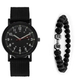 Détail d'une montre militaire en nylon noir et bracelet en pierre de lave avec haltère - Noir + Bracelet