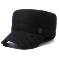 Berretto cadet nero da uomo in twill spesso con logo in metallo per calore invernale - Distintivo Rotondo / Nero