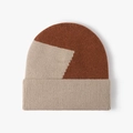 Gorro de punto con forro polar en marrón y beige con diseño de textura acanalada - Beige