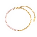 Vue détaillée du bracelet en or avec zircon rose et poinçon K18 sur la chaîne - Bracelet Épissage de Perles en Acier et Zircon Or Rose