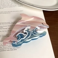 Pinza para el pelo con forma de delfín en acetato rosa marmoleado y azul - 12cm / Rosa