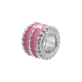 Detail einer rosa Emaillperle mit geprägten Punkten auf versilberter Metalloberfläche - Platin Rosa Emaille