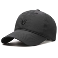 Quick-dry black baseball cap with shield S badge for outdoor running and sun protection - Standard / Black