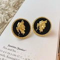 Vintage gold and black enamel round stud earrings with classical figure relief detail - Classic Portrait Relief / 28# Silver Needle - Black Portrait