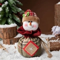Weihnachts-Schneemann-Geschenkbeutel mit rotem Karohut und Schneeflocken-Stickerei-Dekor - Schneemann